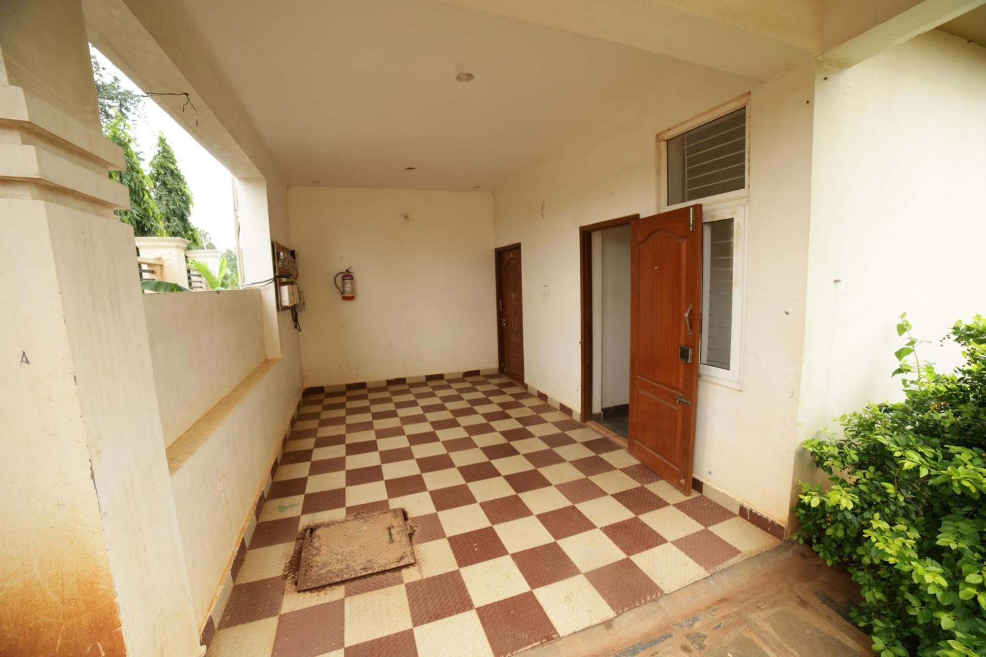 Naksha Tree Hotels - Yelagiri Exterior photo